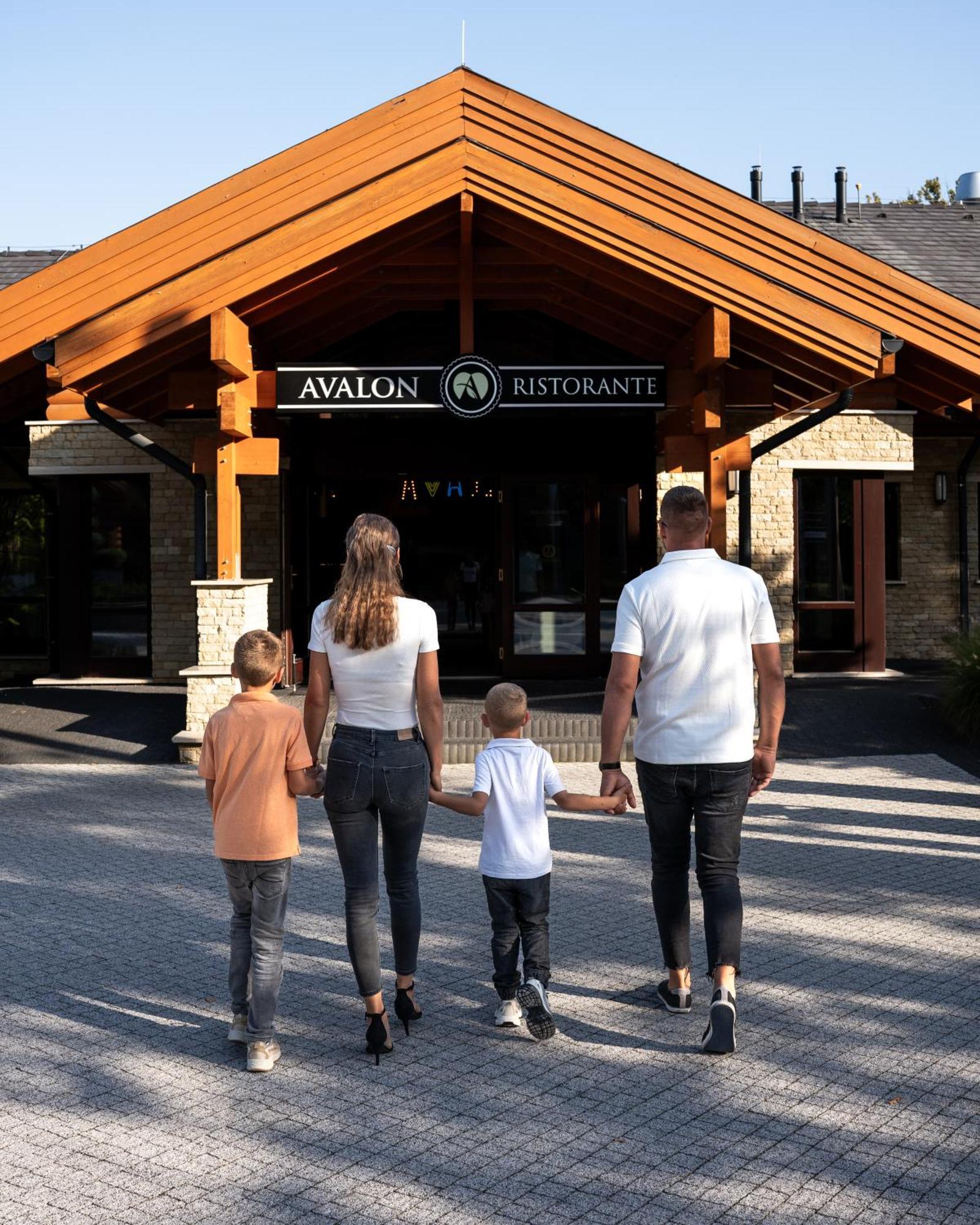 Avalon Resort & Spa Miskolc Esterno foto